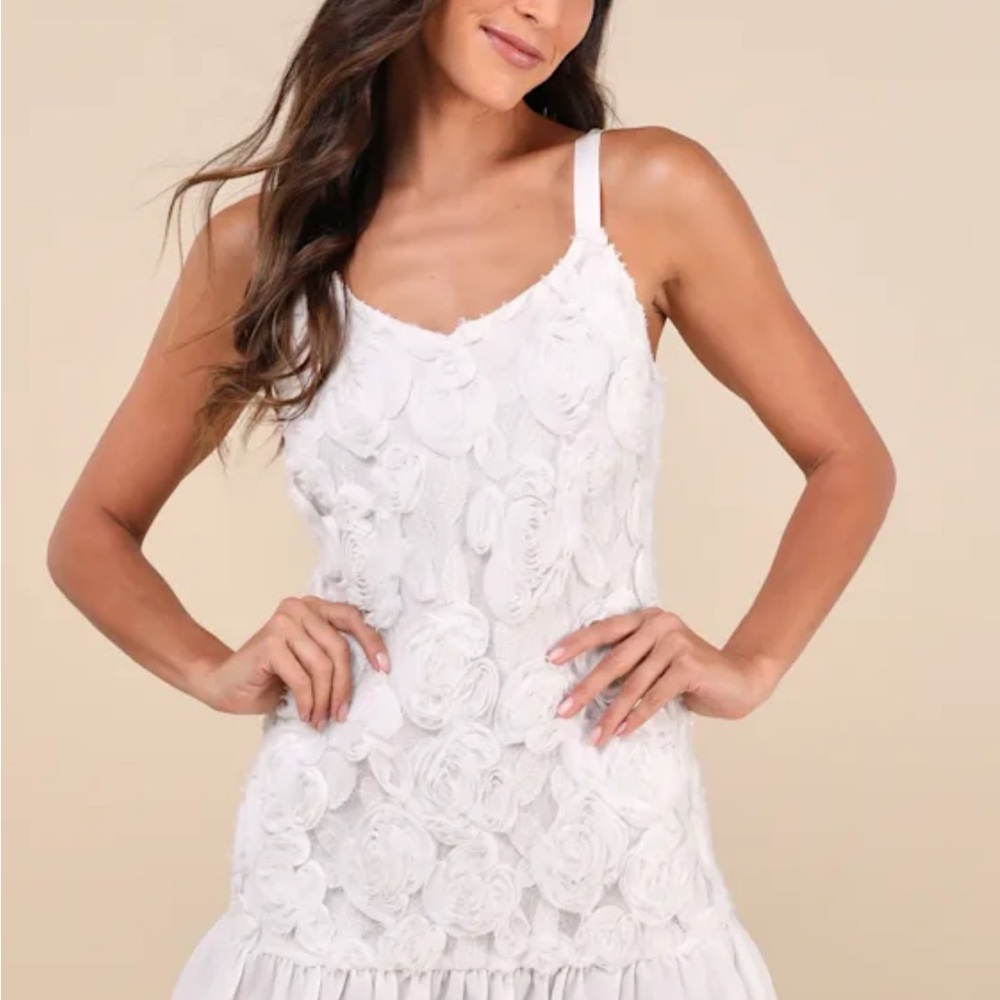 Lulu's White Floral Textured Dress
